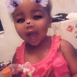 Meet your Posher, Carmel